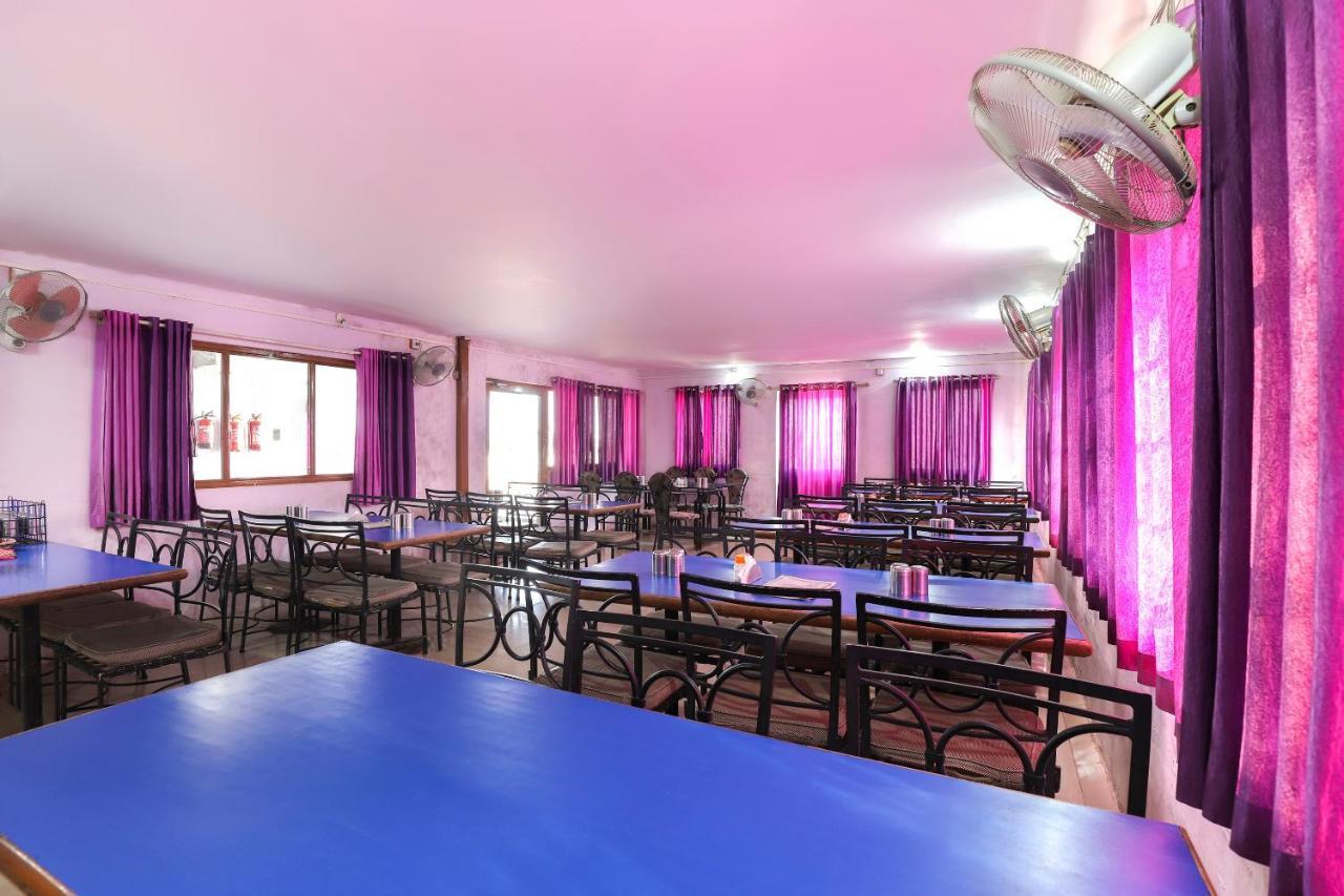 Spot On Hotel Shyam Inn Halol Экстерьер фото